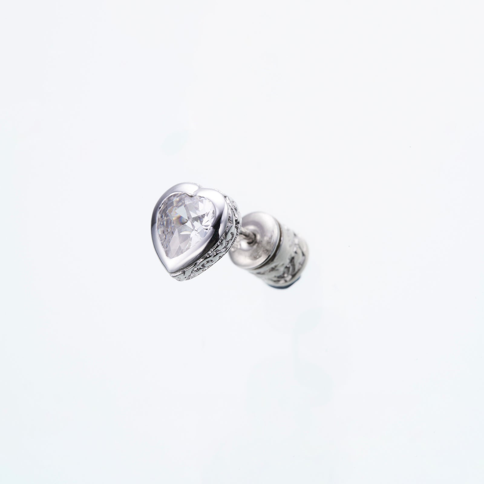 Jeweled Ivy Heart Stud : M (White CZ)｜ジュエルド・アイビー